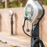 Localisez un expert à Aix-en-Provence qui pourra installer une borne de recharge pour votre véhicule électrique