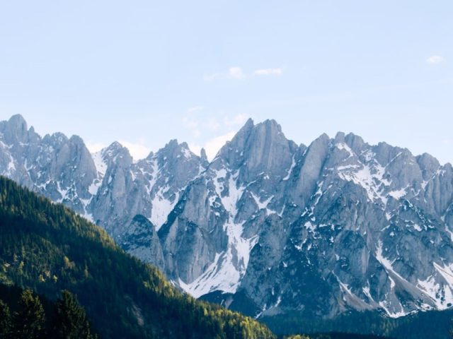 Récits et carnets de montagne à lire cet été