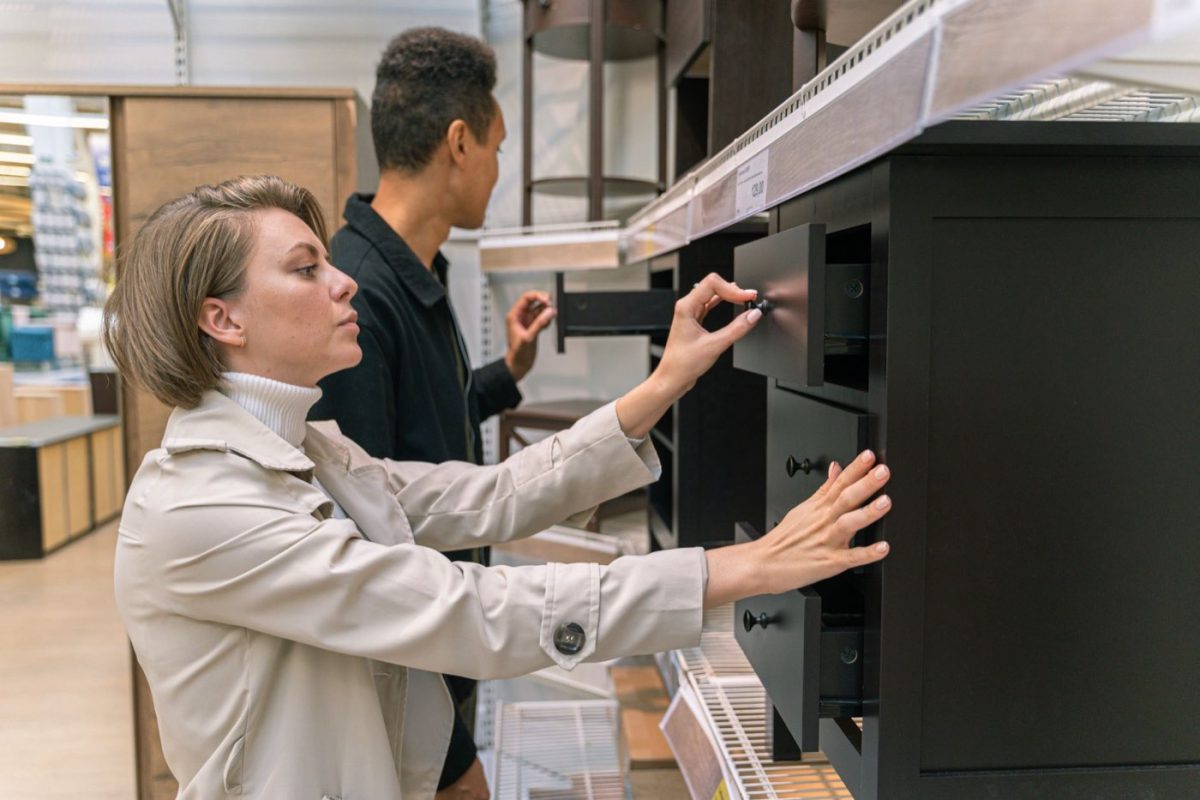 IKEA ou Leroy Merlin pour mobilier pas cher : quel choix ?